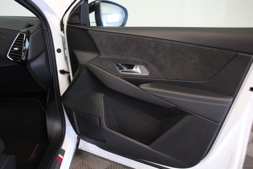 DS DS7 CROSSBACK 2019 - Photo n°39