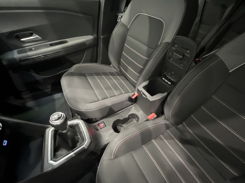 DACIA JOGGER 2022 - Photo n°21