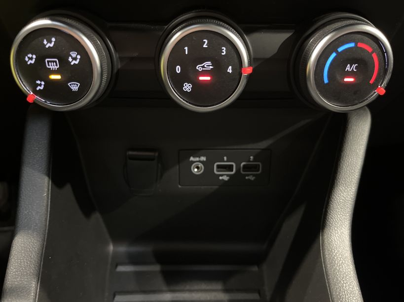 RENAULT CLIO V 2021 - Photo n°17