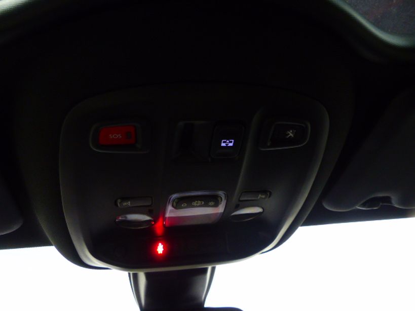 PEUGEOT 308 SW 2020 - Photo n°28