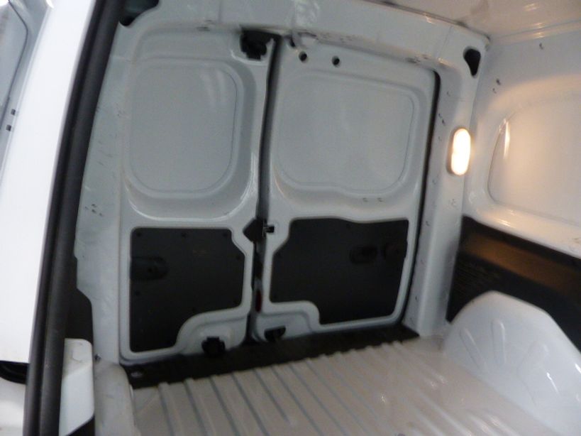 RENAULT KANGOO EXPRESS ZE 2018 - Photo n°21