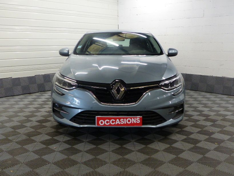RENAULT MEGANE IV BERLINE 2021 - Photo n°2