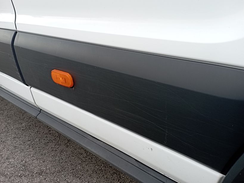 FORD TRANSIT CHASSIS DOUBLE CABINE 2019 - Photo n°5