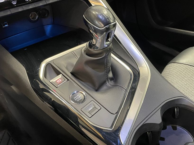 PEUGEOT 3008 2023 - Photo n°20