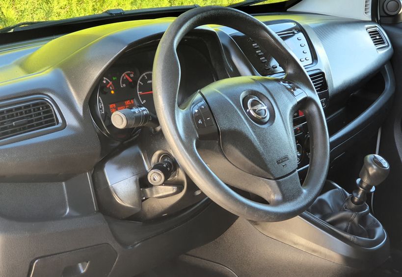 OPEL COMBO CARGO 2018 - Photo n°23