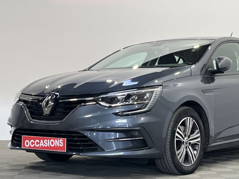 RENAULT MEGANE IV BERLINE 2022 - Photo n°44