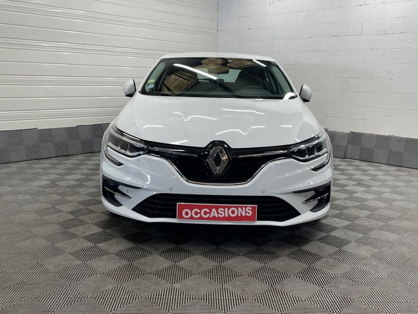 RENAULT MEGANE IV BERLINE 2021 - Photo n°2