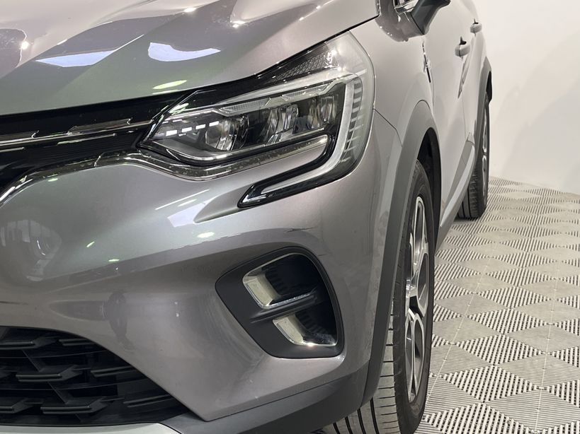 RENAULT CAPTUR 2021 - Photo n°8