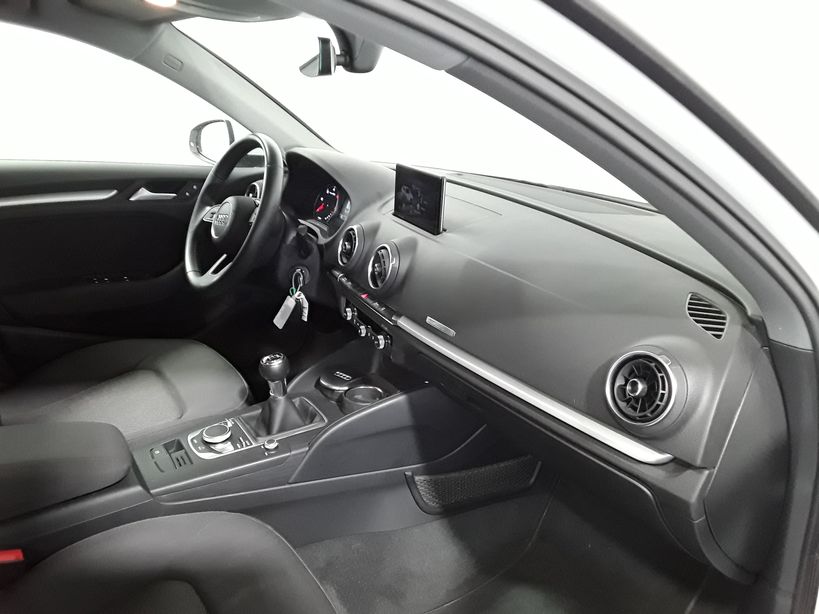 AUDI A3 SPORTBACK BUSINESS 2017 - Photo n°7