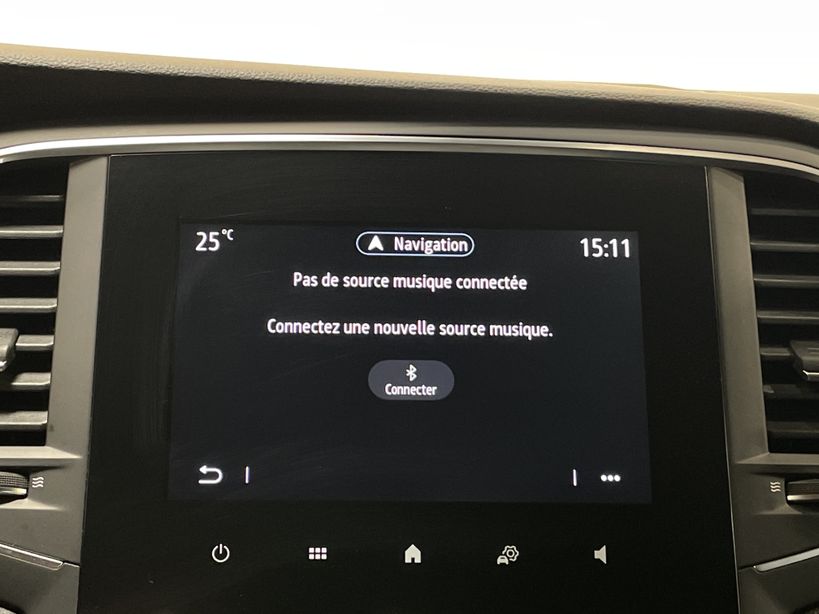 RENAULT MEGANE IV BERLINE 2022 - Photo n°14