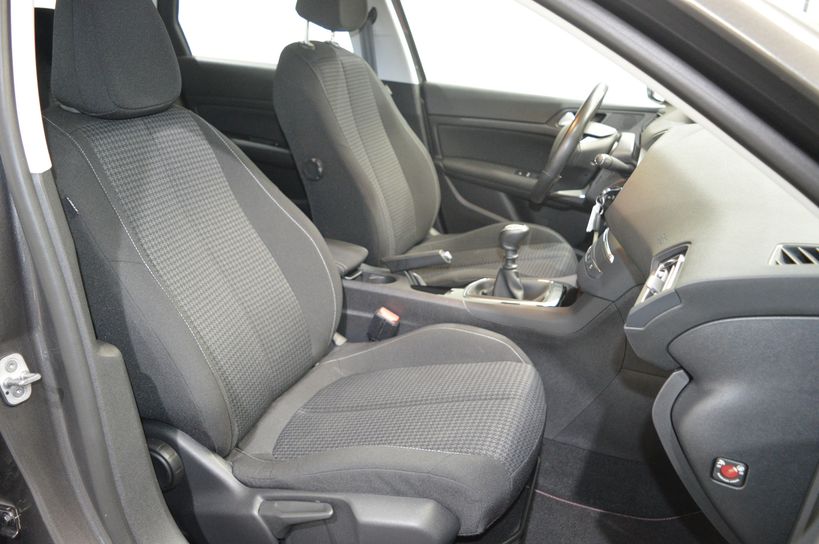 PEUGEOT 308 SW 2020 - Photo n°10
