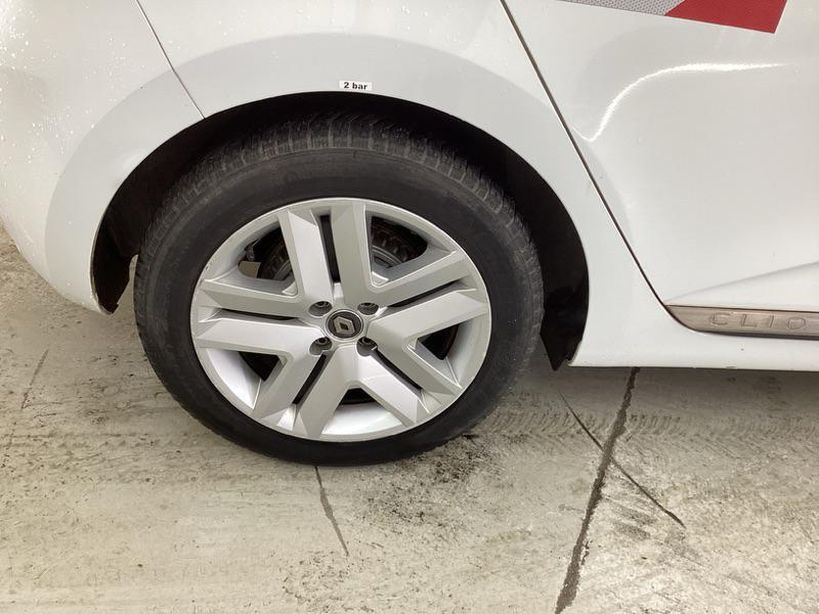 RENAULT CLIO V 2020 - Photo n°3