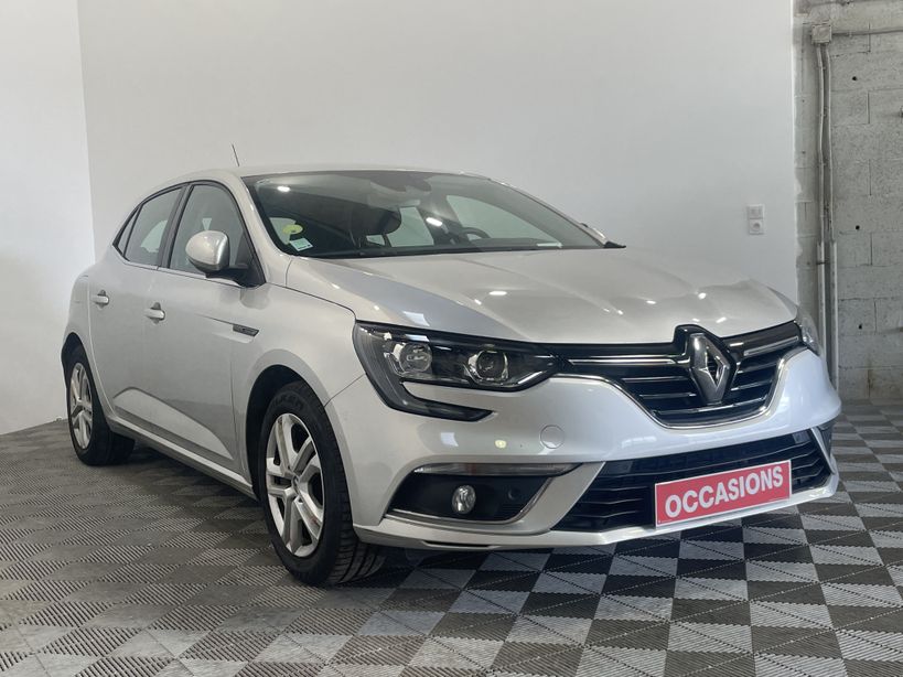 RENAULT MEGANE IV BERLINE BUSINESS 2020 - Photo n°3