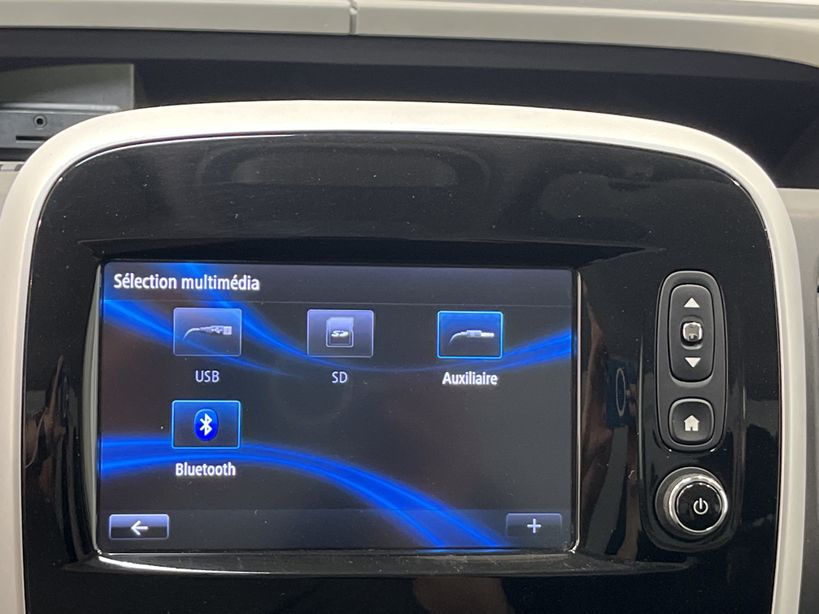 RENAULT TRAFIC FOURGON 2019 - Photo n°16