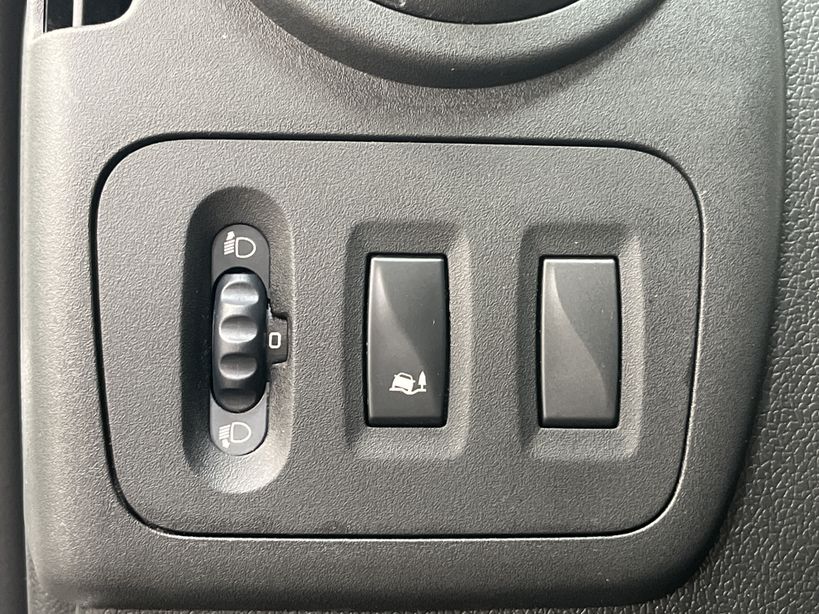 RENAULT MASTER 20M3 HAYON 2019 - Photo n°30