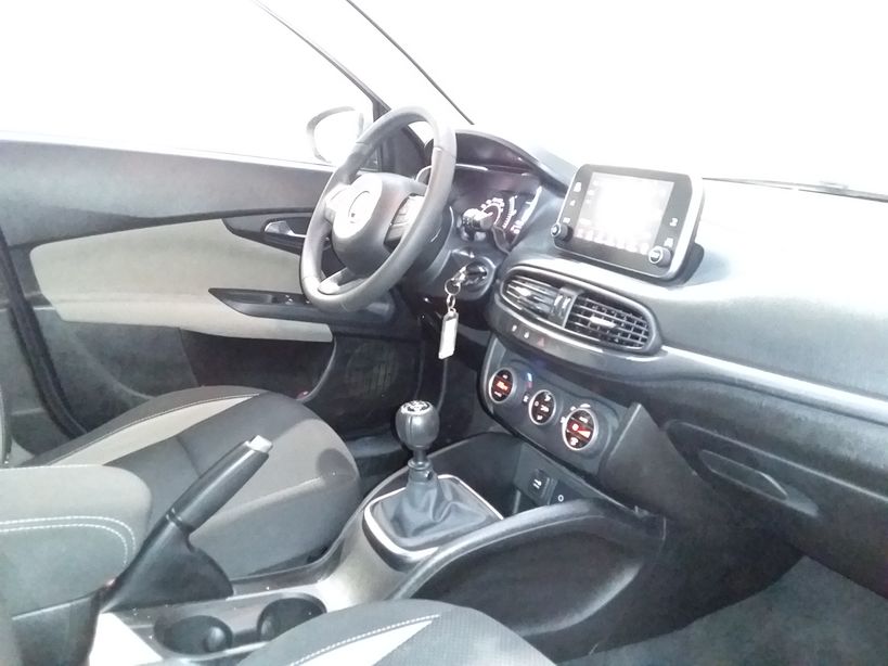 FIAT TIPO 5 PORTES 2018 - Photo n°9