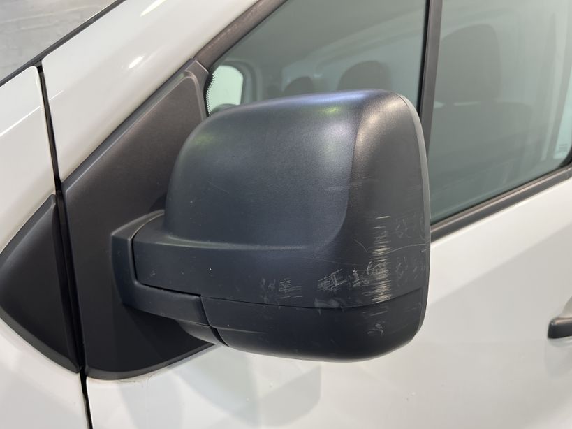 RENAULT TRAFIC FOURGON 2019 - Photo n°41