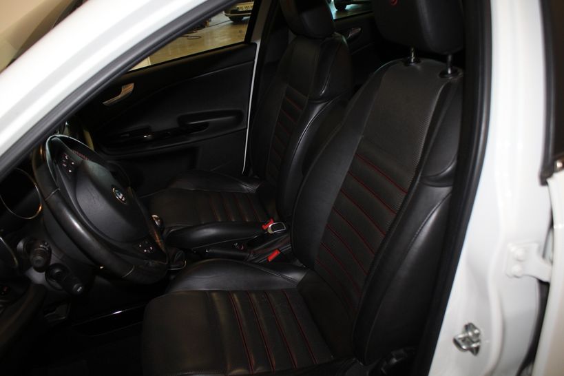 ALFA ROMEO GIULIETTA 2013 - Photo n°24