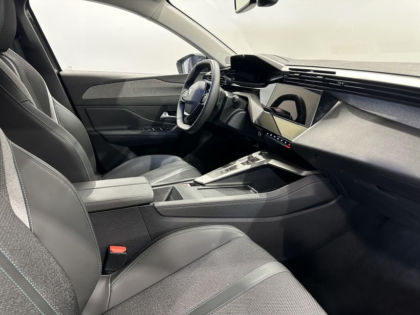 PEUGEOT 308 2024 - Photo n°8