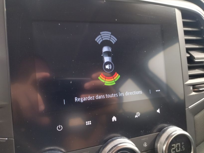 RENAULT MEGANE IV ESTATE 2021 - Photo n°31