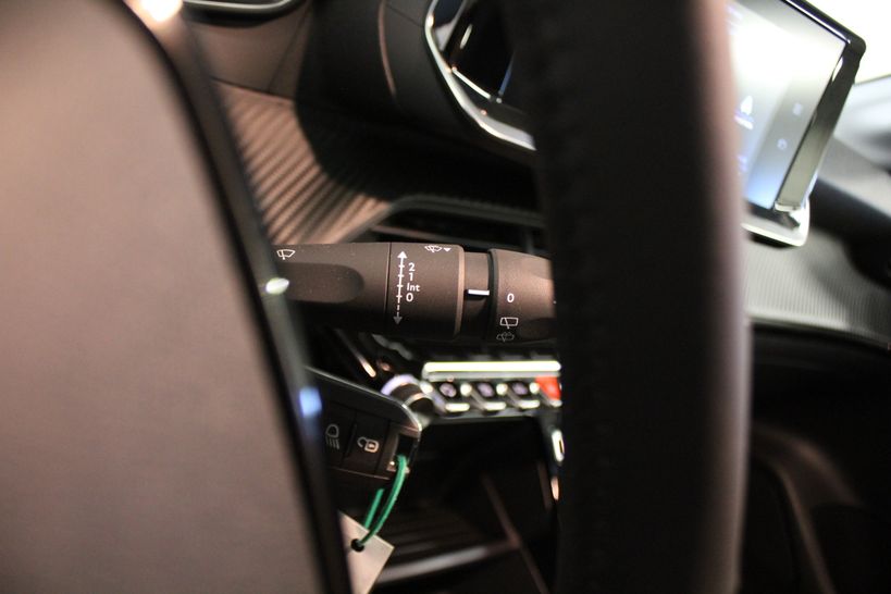 PEUGEOT 208 2022 - Photo n°21