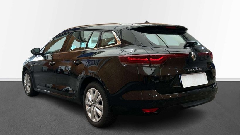 RENAULT MEGANE IV ESTATE 2022 - Photo n°7