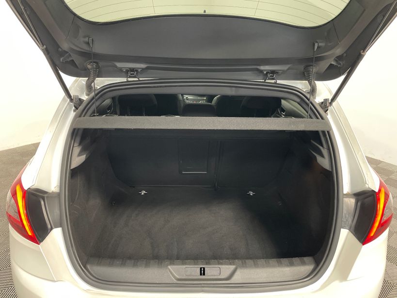 PEUGEOT 308 2021 - Photo n°49