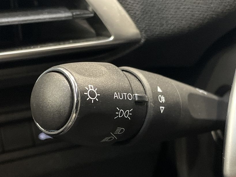 PEUGEOT 3008 2023 - Photo n°33