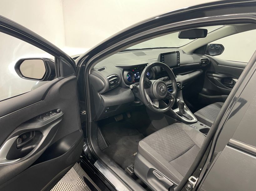 TOYOTA YARIS HYBRIDE MY21 2022 - Photo n°32