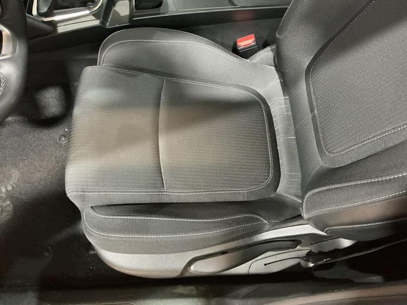 RENAULT MEGANE IV BERLINE 2022 - Photo n°10