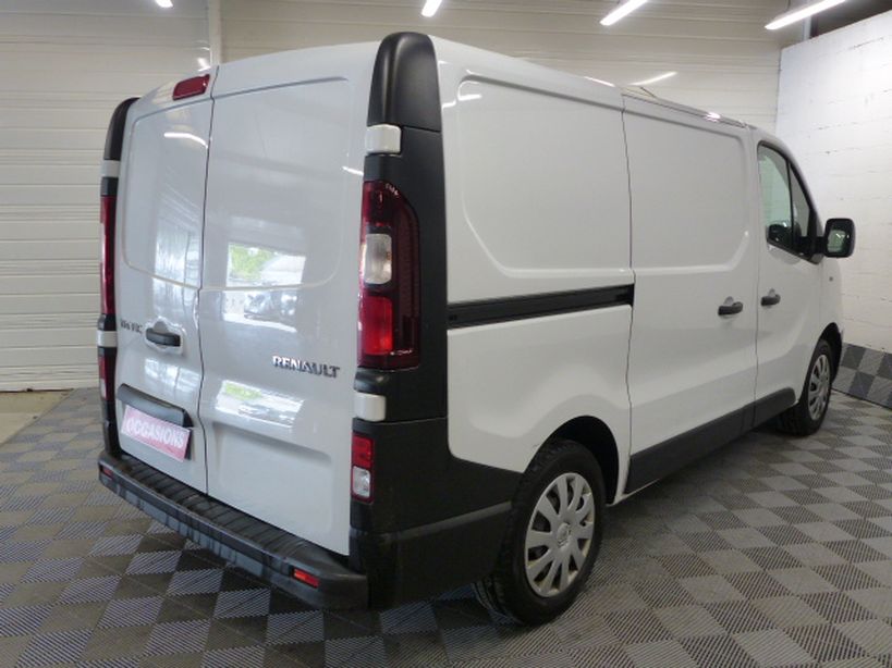 RENAULT TRAFIC FOURGON 2018 - Photo n°15