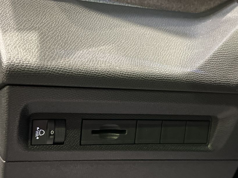 PEUGEOT 308 2023 - Photo n°35