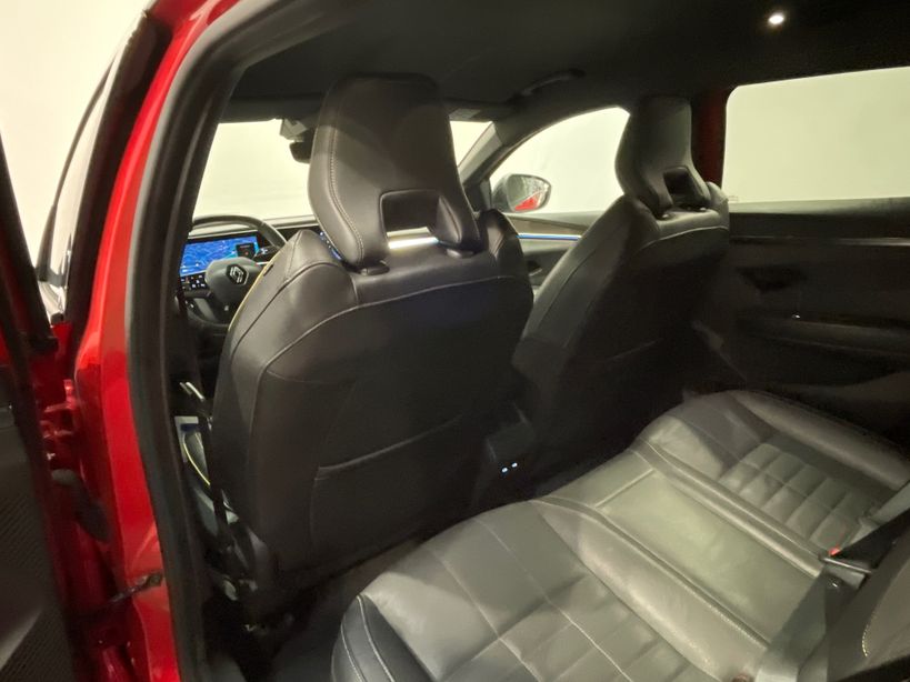 RENAULT MEGANE E TECH 2023 - Photo n°42