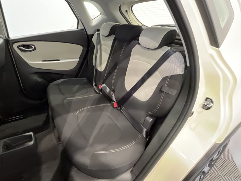 RENAULT CAPTUR BUSINESS 2019 - Photo n°10