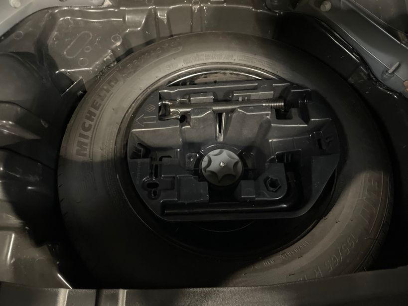 RENAULT MEGANE IV BERLINE 2023 - Photo n°50