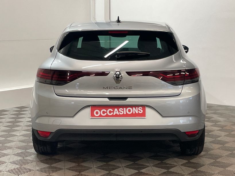 RENAULT MEGANE IV BERLINE 2023 - Photo n°5