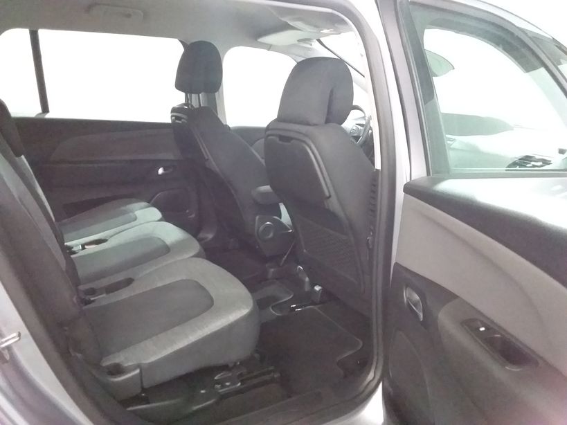 CITROEN GRAND C4 SPACETOURER 2021 - Photo n°8