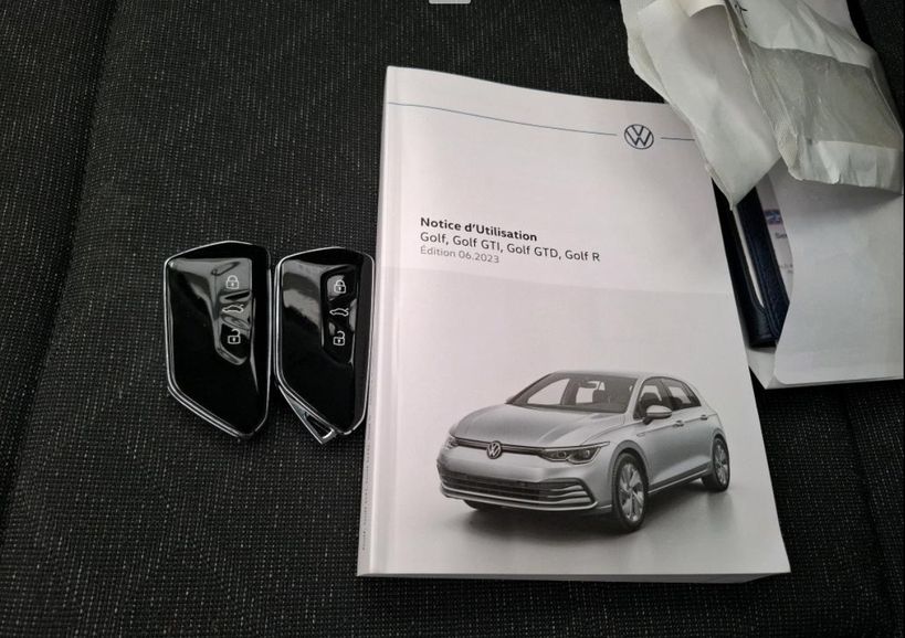 VOLKSWAGEN GOLF 2023 - Photo n°10