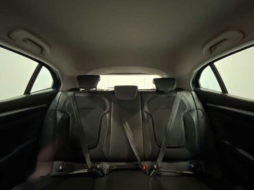 RENAULT MEGANE IV BERLINE 2022 - Photo n°42