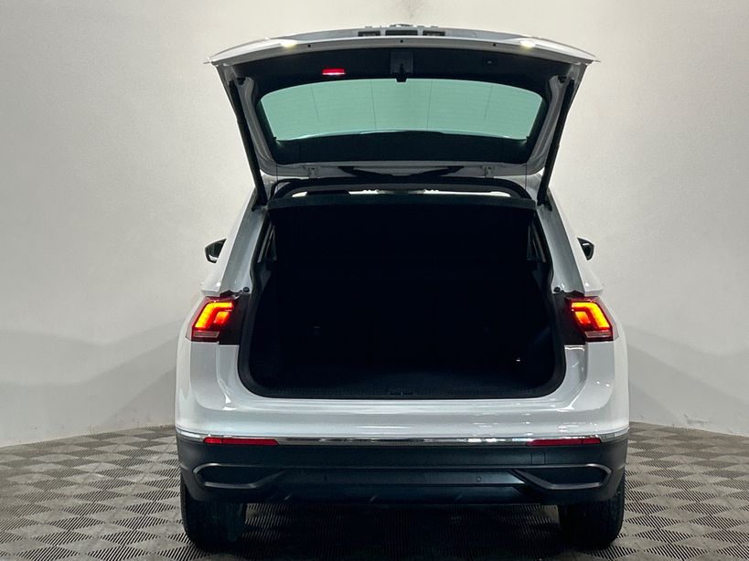 VOLKSWAGEN TIGUAN BUSINESS 2022 - Photo n°35
