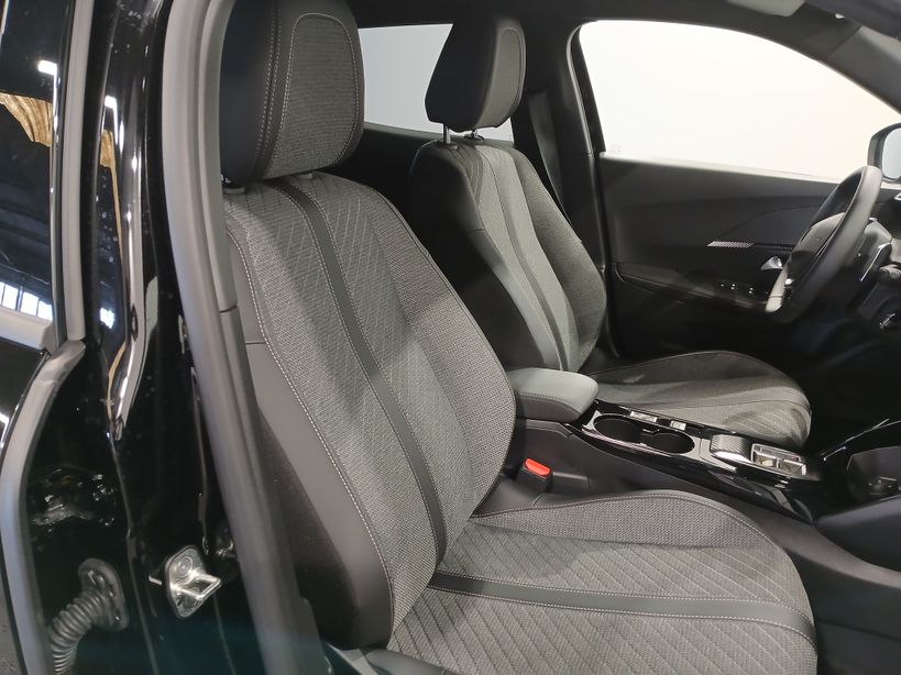 PEUGEOT 2008 2024 - Photo n°9