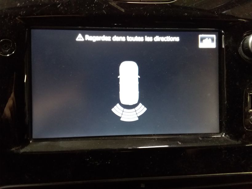 RENAULT CLIO IV ESTATE BUSINESS 2019 - Photo n°16