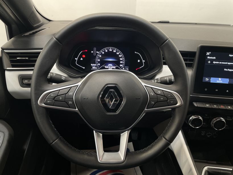 RENAULT CLIO V 2023 - Photo n°11