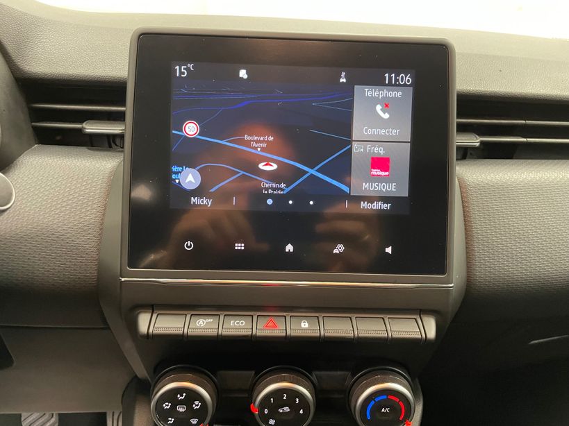 RENAULT CLIO V 2021 - Photo n°24