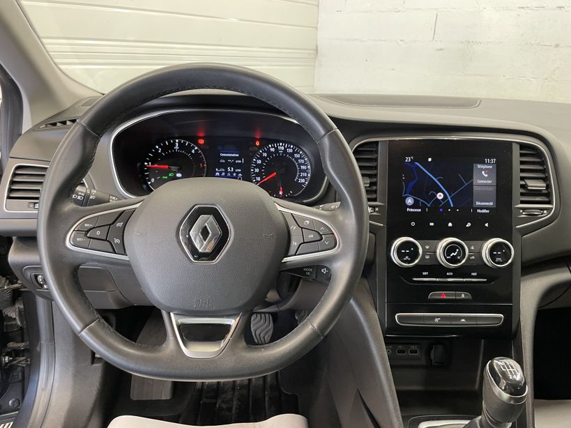 RENAULT MEGANE IV BERLINE 2022 - Photo n°14