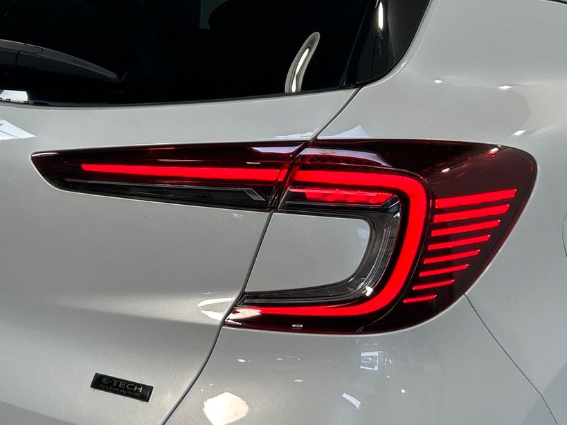 RENAULT CAPTUR 2022 - Photo n°8