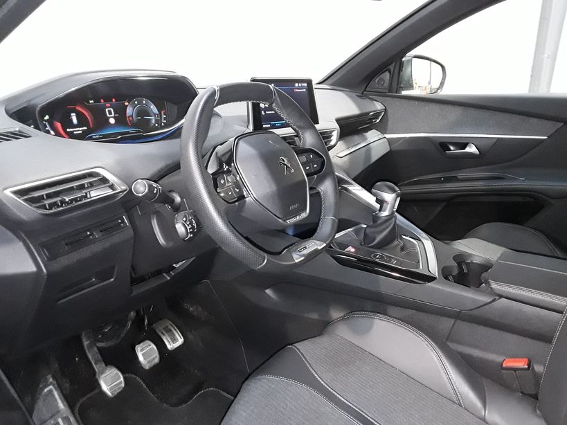 PEUGEOT 5008 2018 - Photo n°6