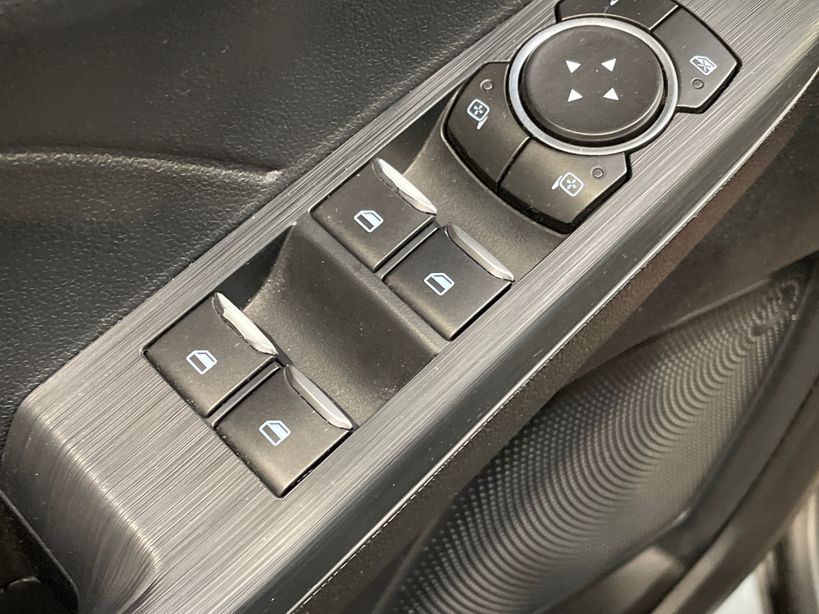 FORD KUGA 2022 - Photo n°5