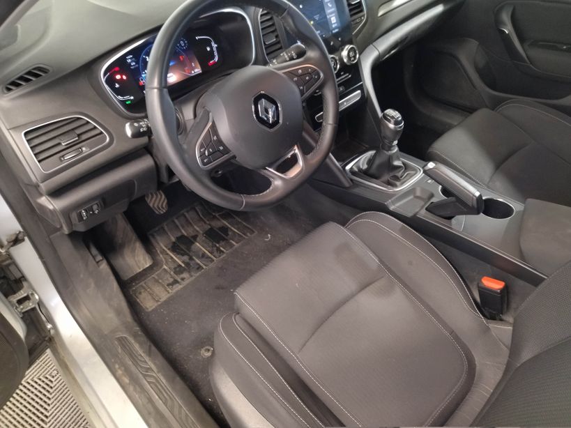 RENAULT MEGANE IV BERLINE BUSINESS 2021 - Photo n°11