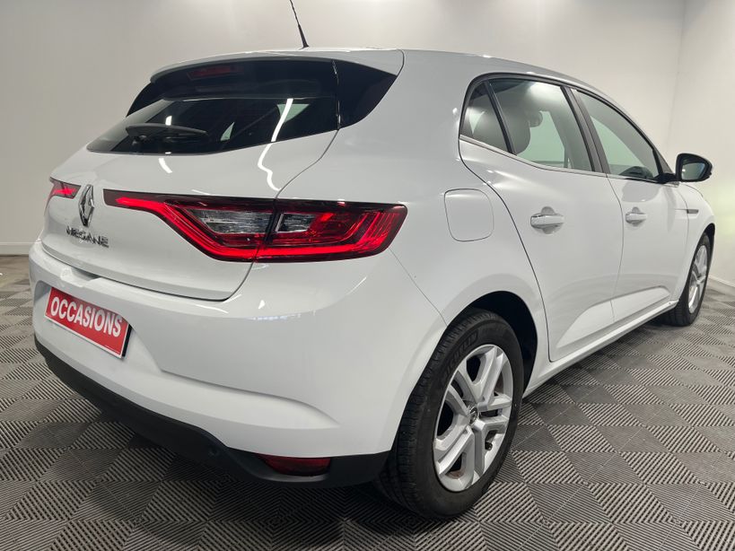 RENAULT MEGANE IV BERLINE BUSINESS 2020 - Photo n°4